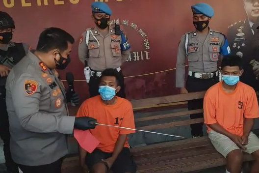 Pacaran di Tempat Gelap, Sepasang Kekasih Dibegal di Kawasan NIP Ngoro