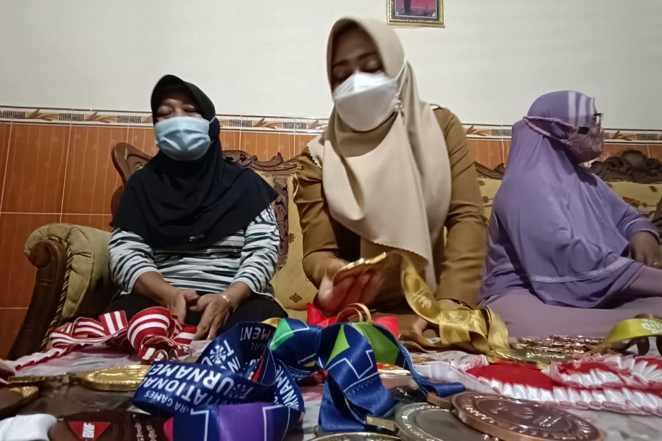 Bupati Mojokerto Janjikan Bonus bagi Alim Peraih Emas Paralimpiade 2020