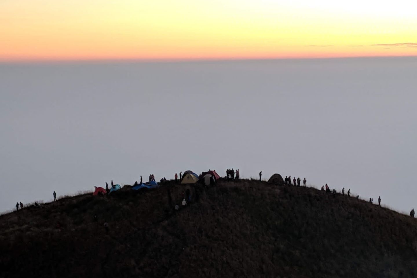Pendaki Gunung Penanggungan Wajib Vaksin dan Jumlah Pendaki Dibatasi