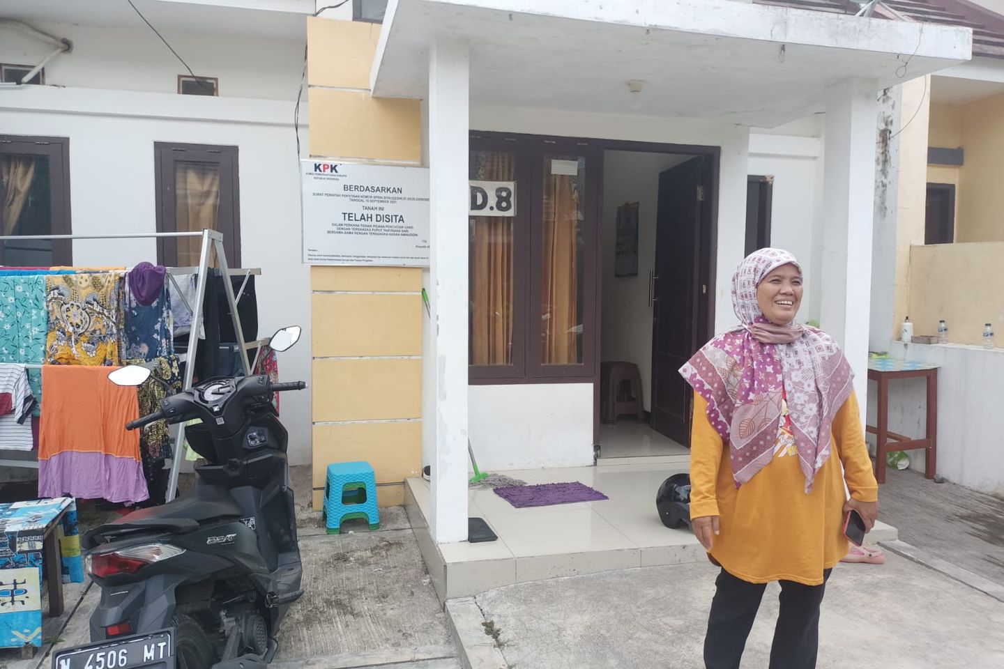 KPK Sita Tanah dan Rumah Kontrakan Atas Nama Anak Hasan Aminuddin