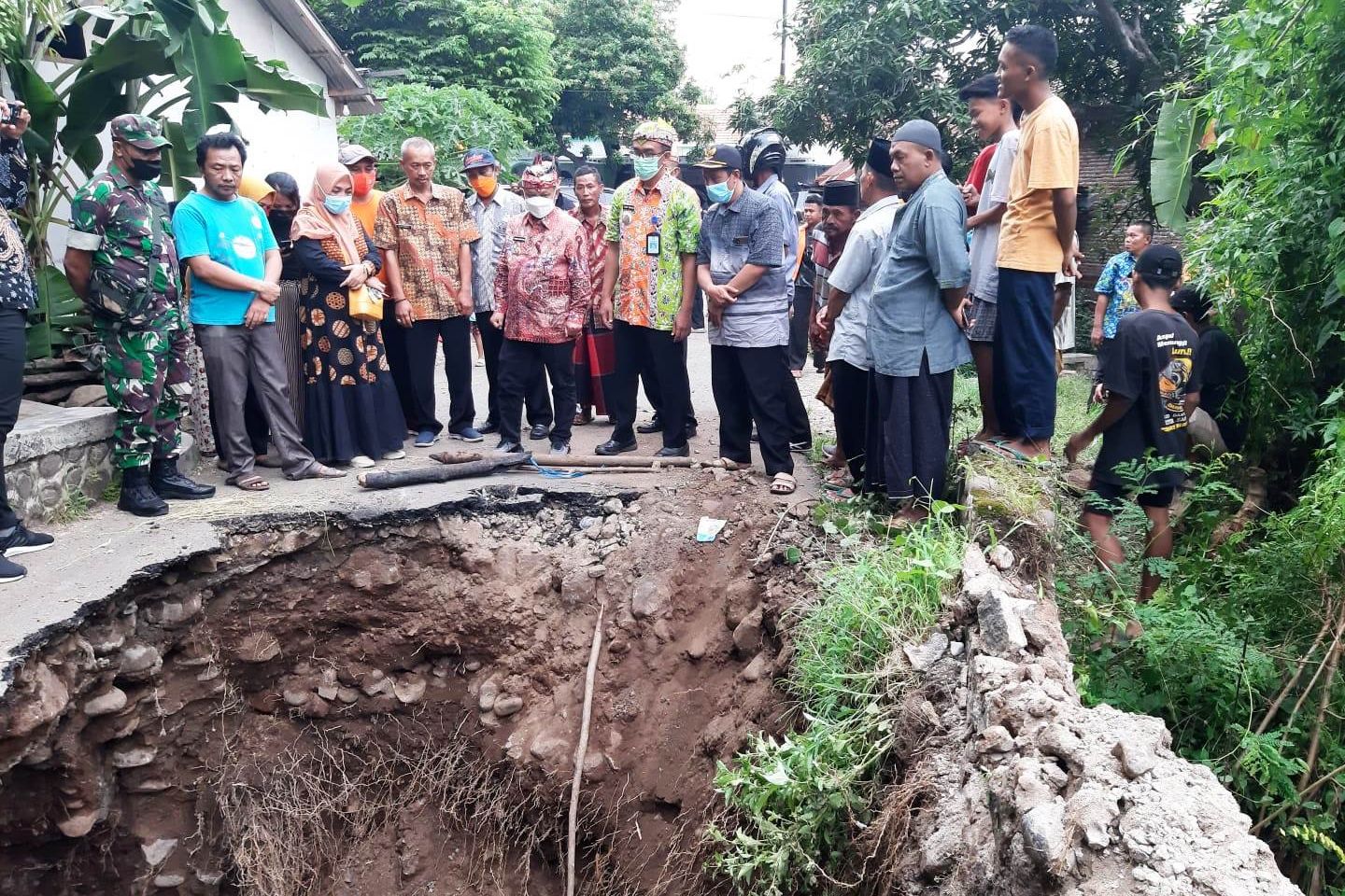 Pemkab Situbondo akan Bangun Jembatan Darurat Penghubung Dua Desa di Pegunungan