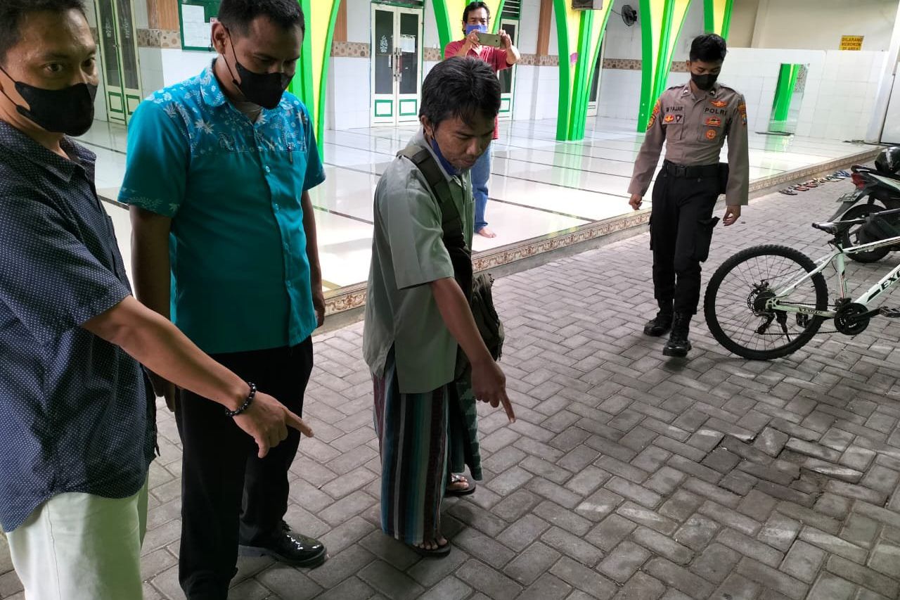 Bulan Ramadan, Dua Motor Jemaah Masjid Taman Bahagia Probolinggo Hilang