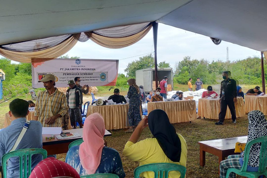Kupon Sempat Ditarik, Warga Lamongan Tetap Bisa Terima Sembako CSR Swasta