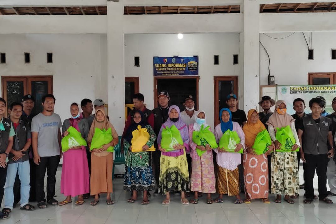 Pendamping PKH Lamongan Beri Santunan Anak Yatim dan Dhuafa