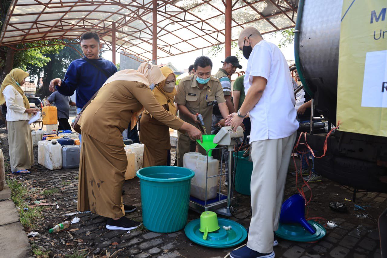 Operasi Pasar Murah, Pemkot dan Bulog Probolinggo Distribusikan 14 Ton Migor Curah