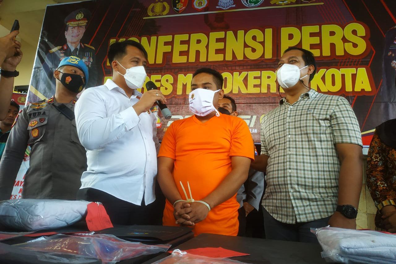 Lagi, Polisi Ungkap Prostitusi Threesome di Mojokerto