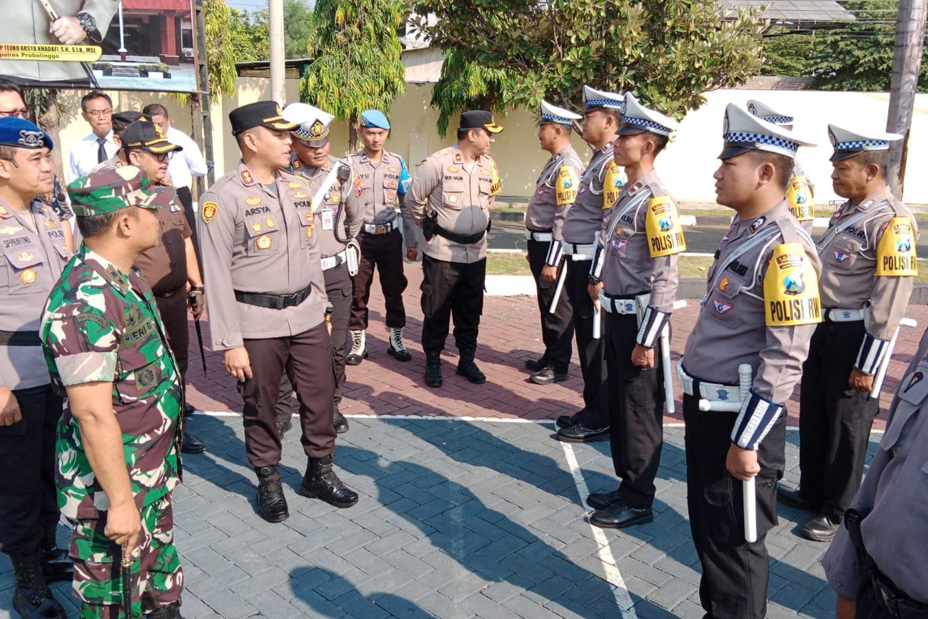 Ada 400 Polisi RW yang Bakal Bersiaga di Wilayah Kabupaten Probolinggo