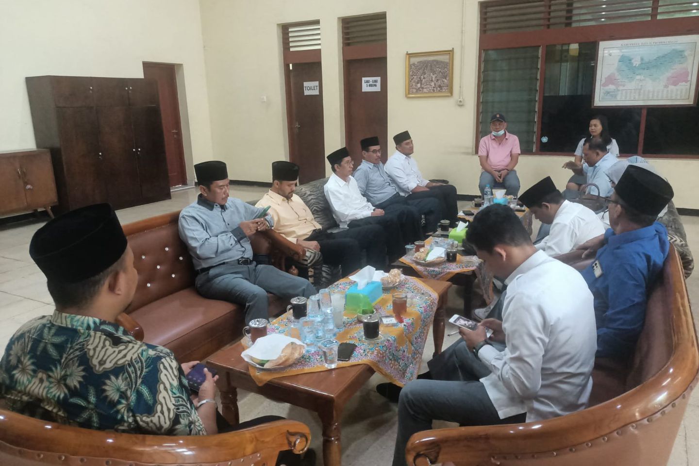 DPRD Kabupaten Probolinggo Sidak Gudang, Pastikan Tidak Ada Tembakau Luar Masuk