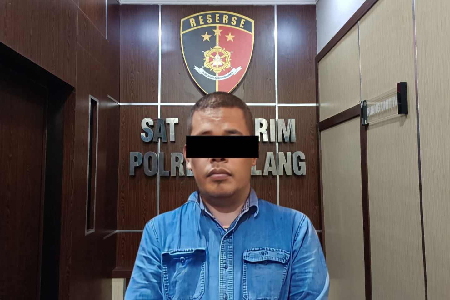 Kabur ke Bogor, Pelaku Penipuan Jual Beli Tanah Kavling di Malang Digelandang Polisi

 