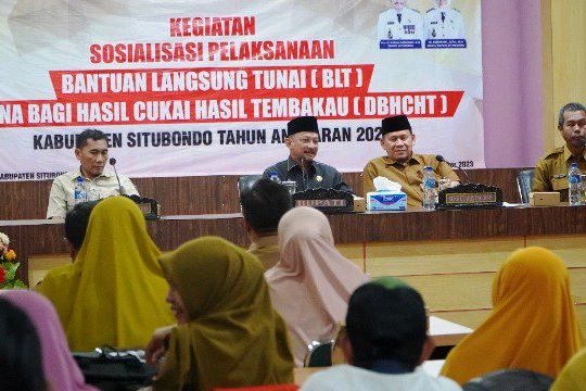 <strong>Pemkab Situbondo Alokasikan BLT DBHCHT Rp3,3 Miliar </strong>