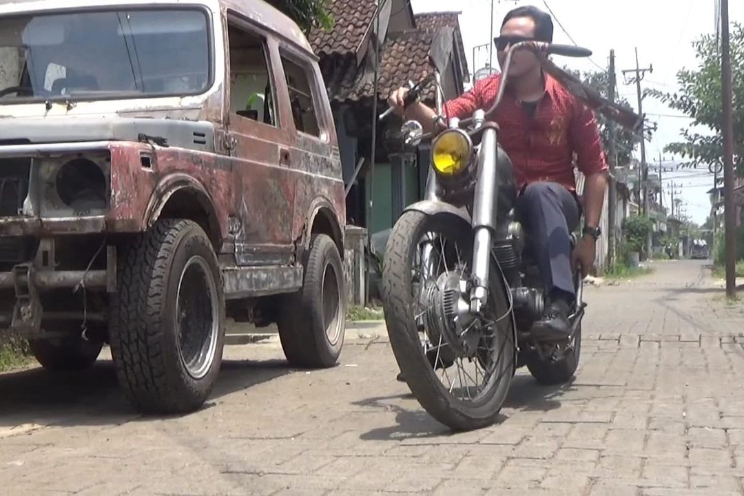 Ketika Besi Bekas Disulap Jadi Motor Custom
