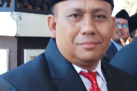 <strong>DLH Situbondo Percantik Wajah Perkotaan Gunakan DBHCHT</strong>