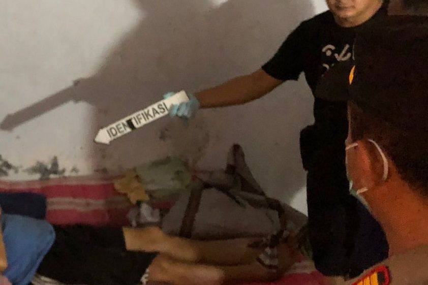 Pria Lansia Ditemukan Tak Bernyawa di Kamar Kos Pungging Mojokerto