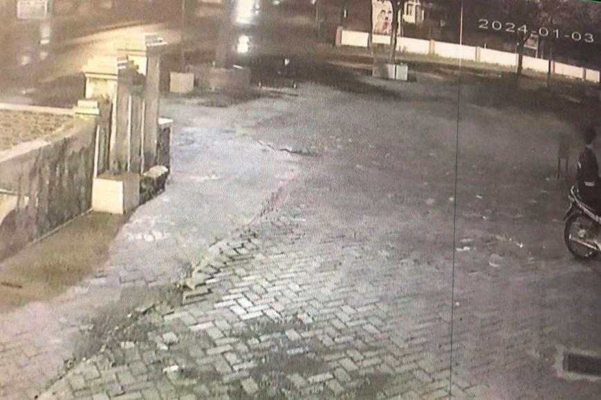 Tepergok Warga, Dua Remaja Tinggalkan Kotak Amal Masjid yang Sempat Dicuri