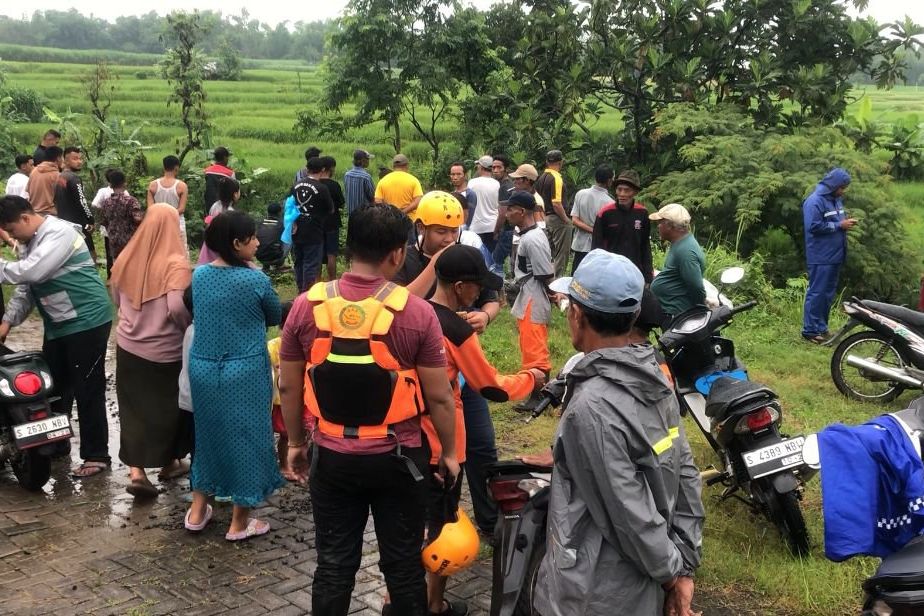 Terseret Sungai di Pacet, Jasad Wanita Ini Ditemukan 20 Kilometer di Bangsal Mojokerto