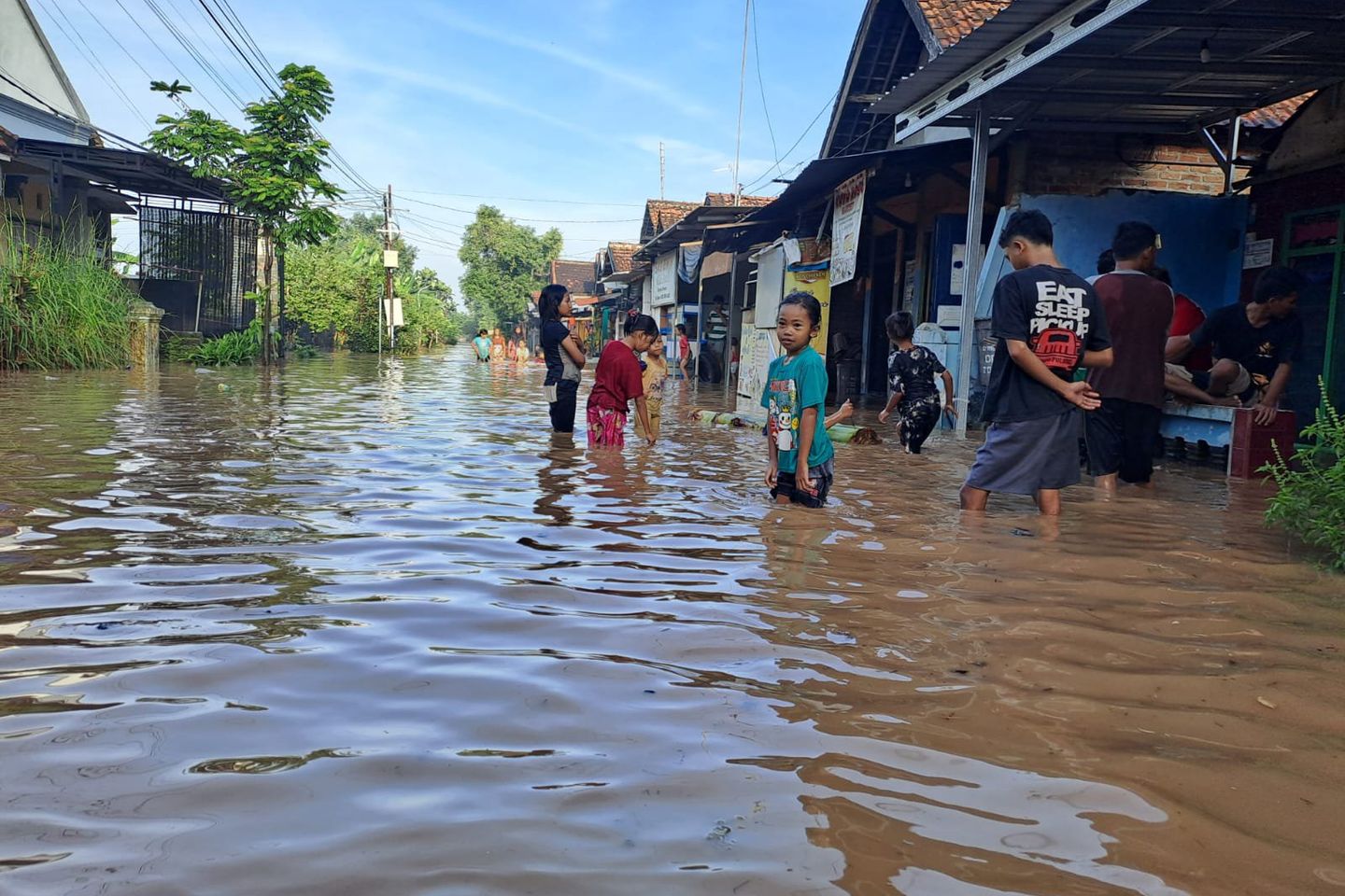 Tanggul Jebol, Hampir 100 Hektar Sawah Terancam Gagal Panen