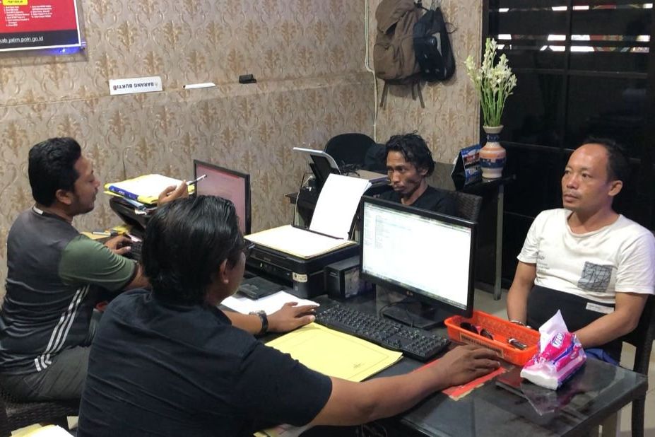 Polisi Mojokerto Tangkap Kurir dan Bandar Sabu asal Surabaya
