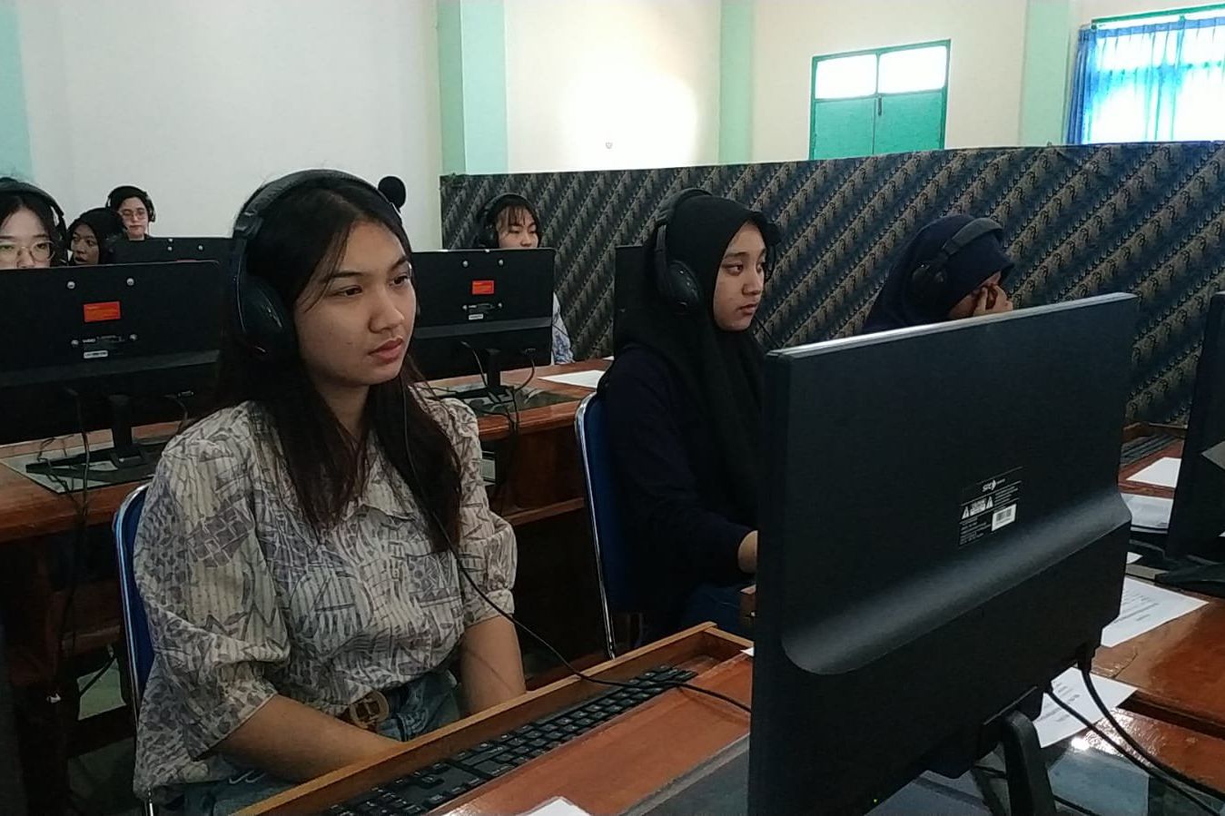SMA Nurul Jadid Gelar Ujian Bahasa Mandarin Berlisensi Confucius Institute