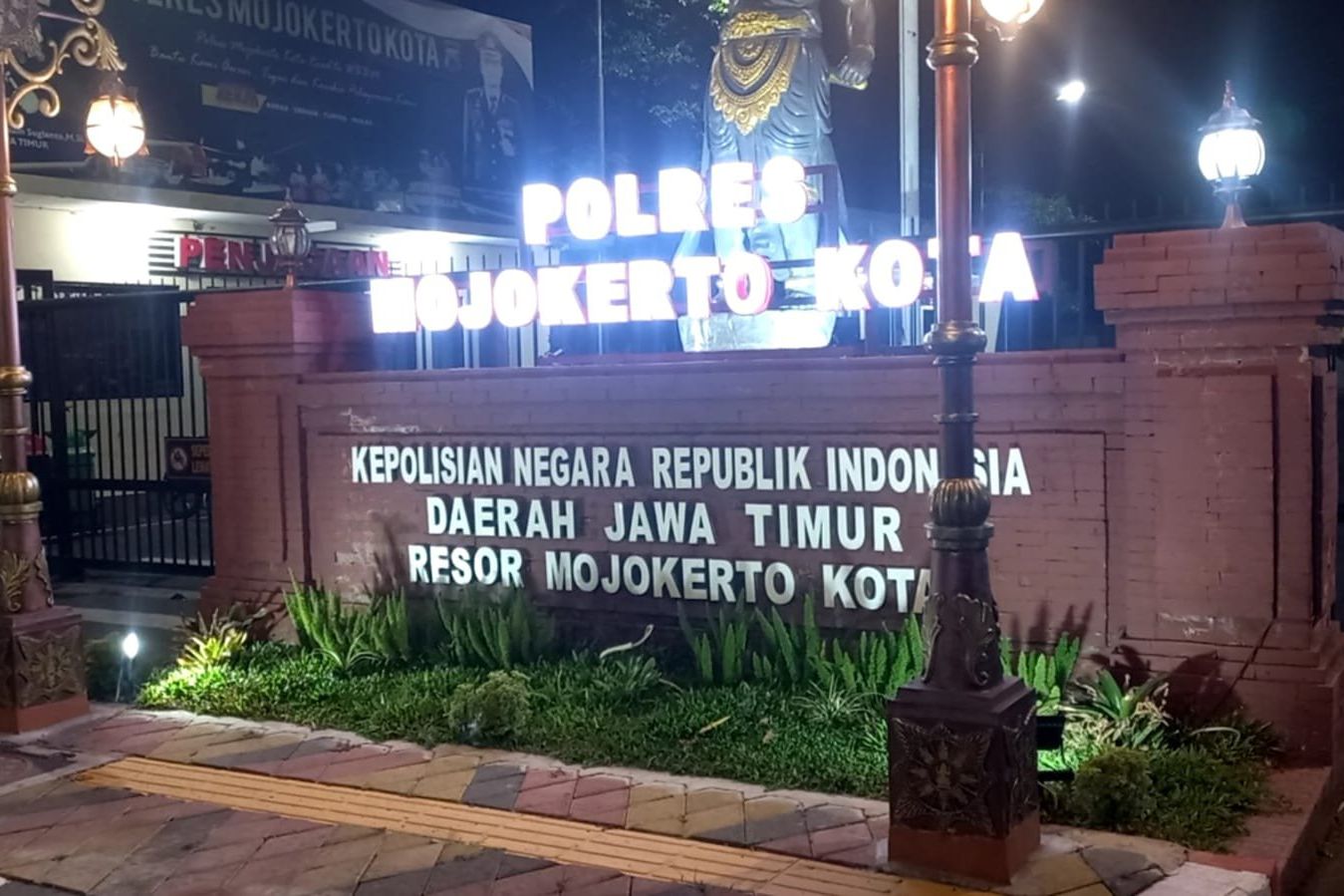 Diduga Konflik Keluarga, Polwan Bakar Suami yang Juga Polisi