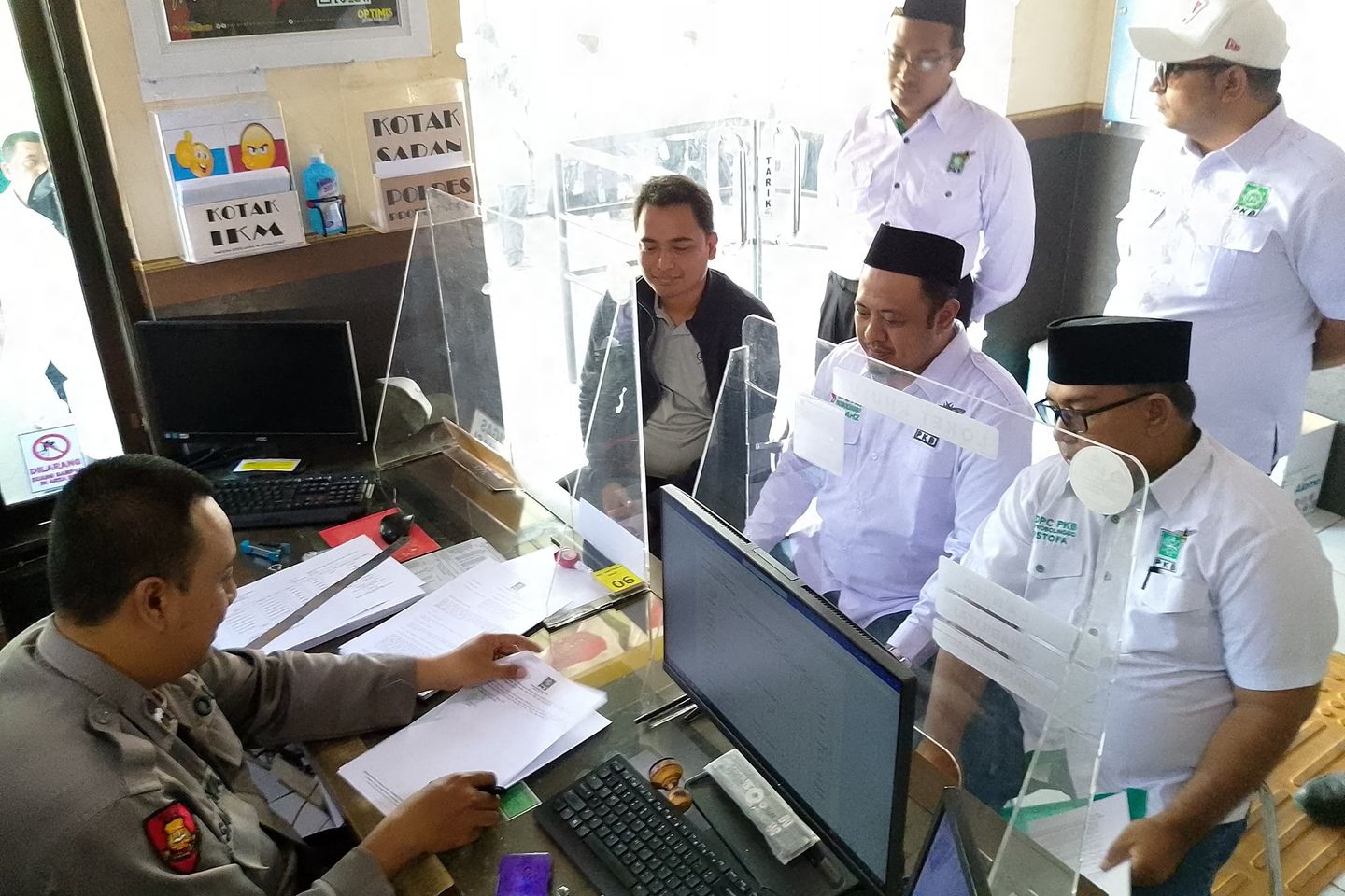 Dituduh Dana Partai Tak Transparan, DPC PKB Probolinggo Laporkan Lukman Edy