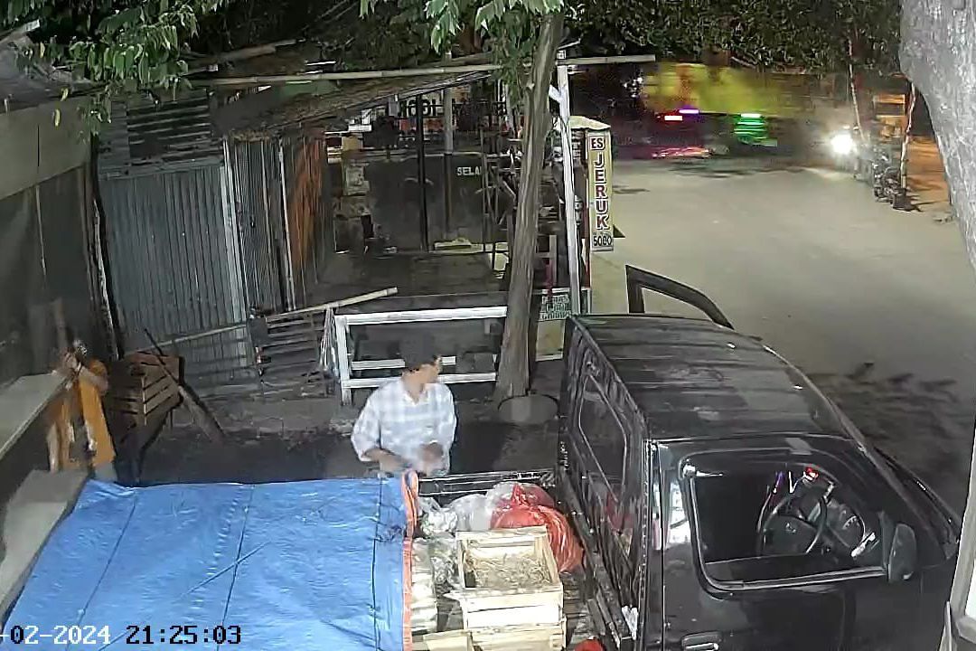 Tabrakan dengan Truk, Pelajar asal Trawas Alami Luka Berat