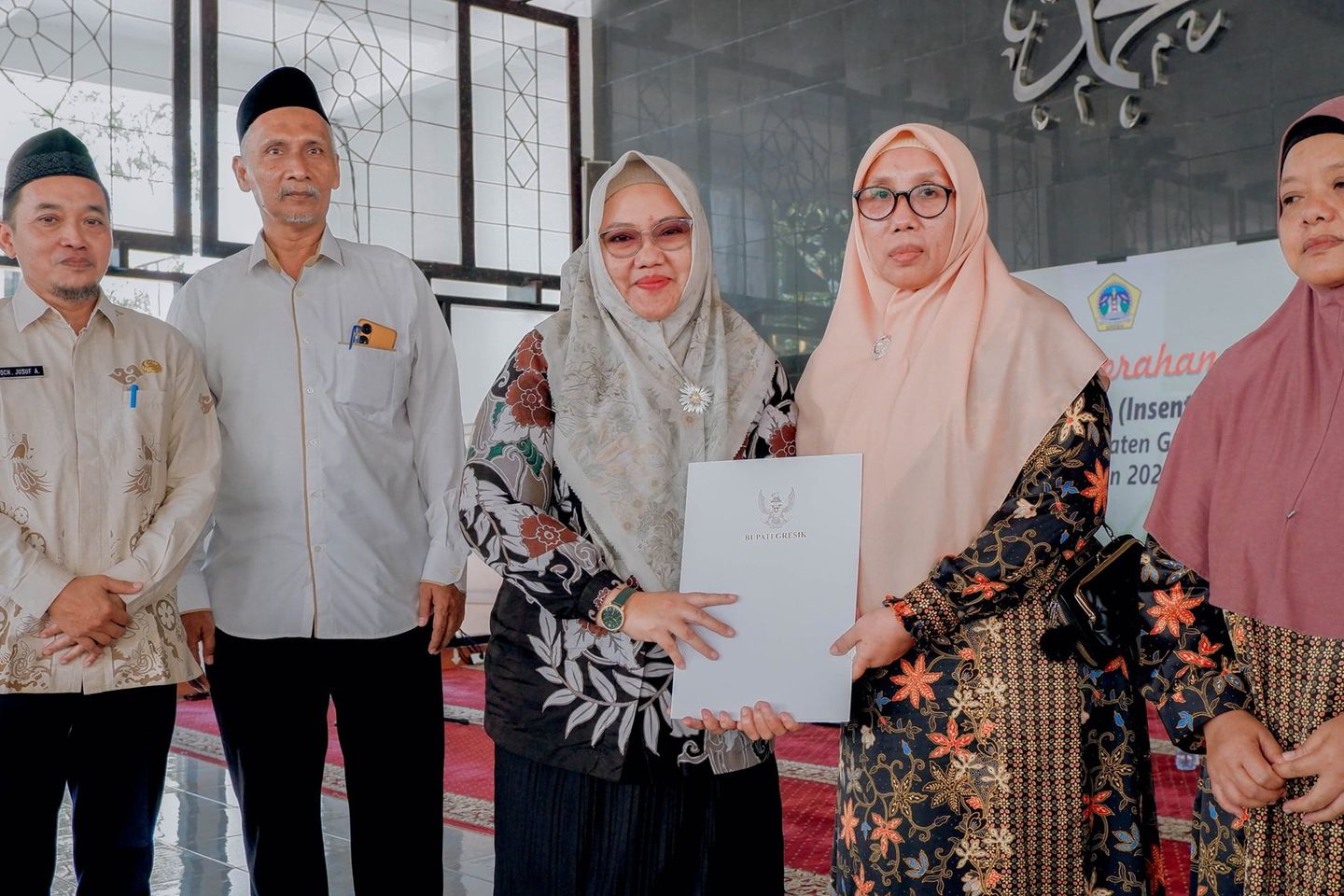 Pemkab Gresik Berikan Tunjangan Kehormatan pada 1.067 Penghafal Alquran