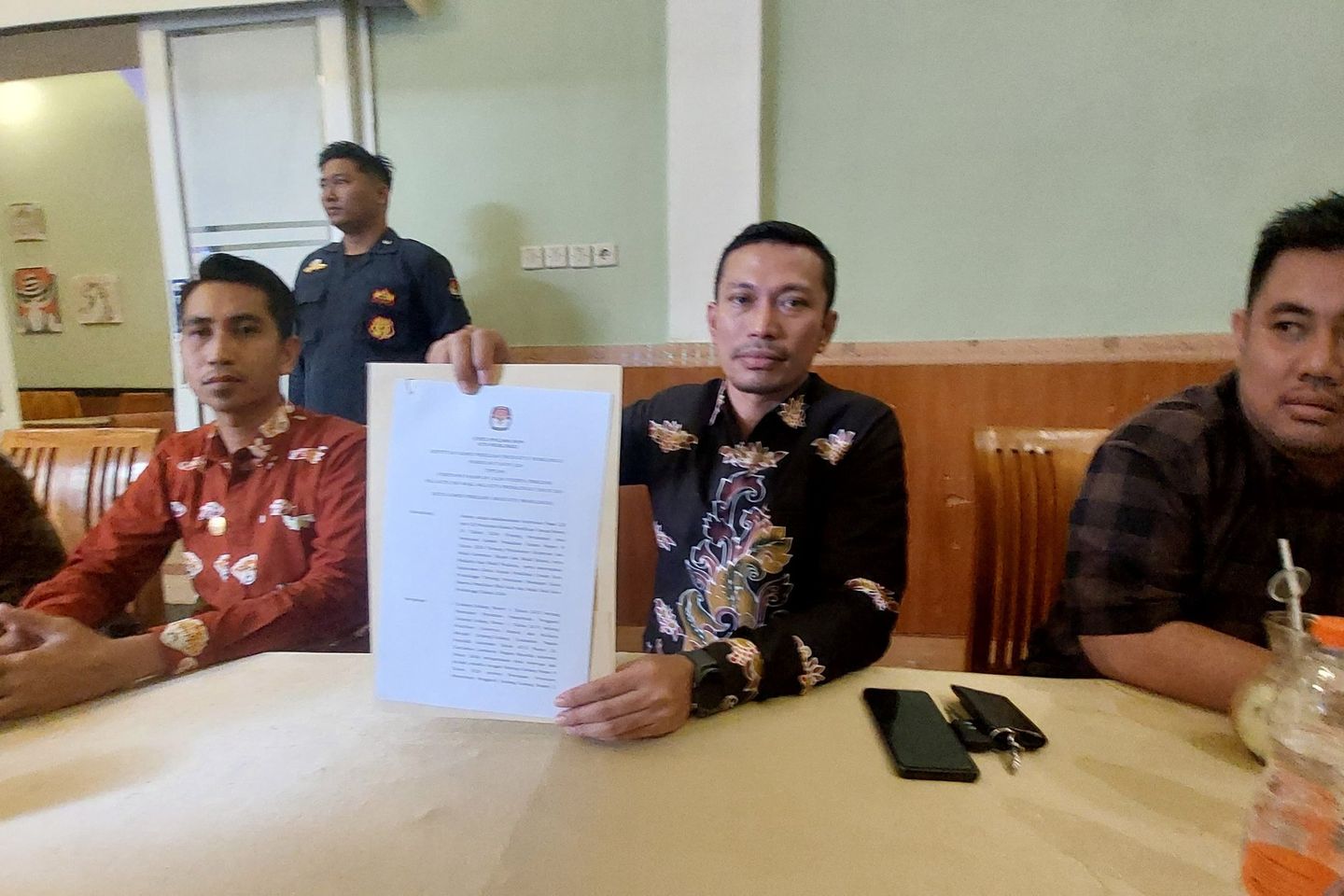 KPU Kota Probolinggo Tetapkan Empat Paslon Wali Kota dan Wakil Wali Kota di Pilkada 2024