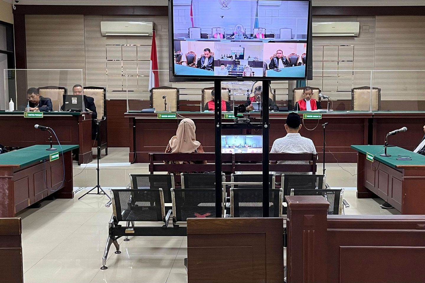 Korupsi Dana Hibah, Mantan Kepala Diskoperindag Gresik dan Pengusaha Divonis Bersalah