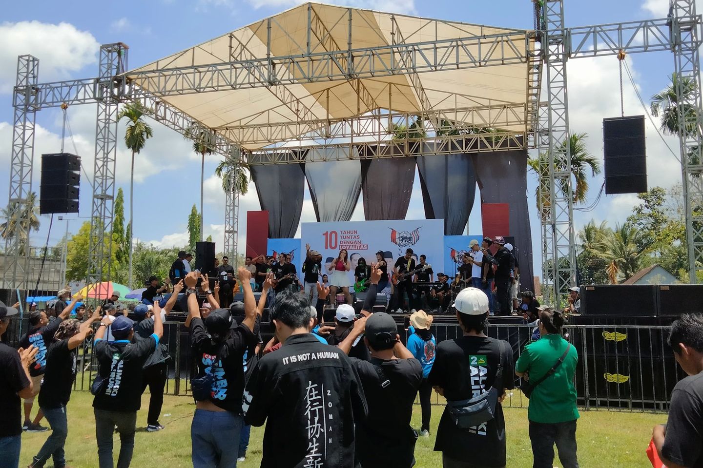 Relawan Rejo Semut Ireng Gelar Tasyakuran Pelantikan Prabowo-Gibran di Banyuwangi