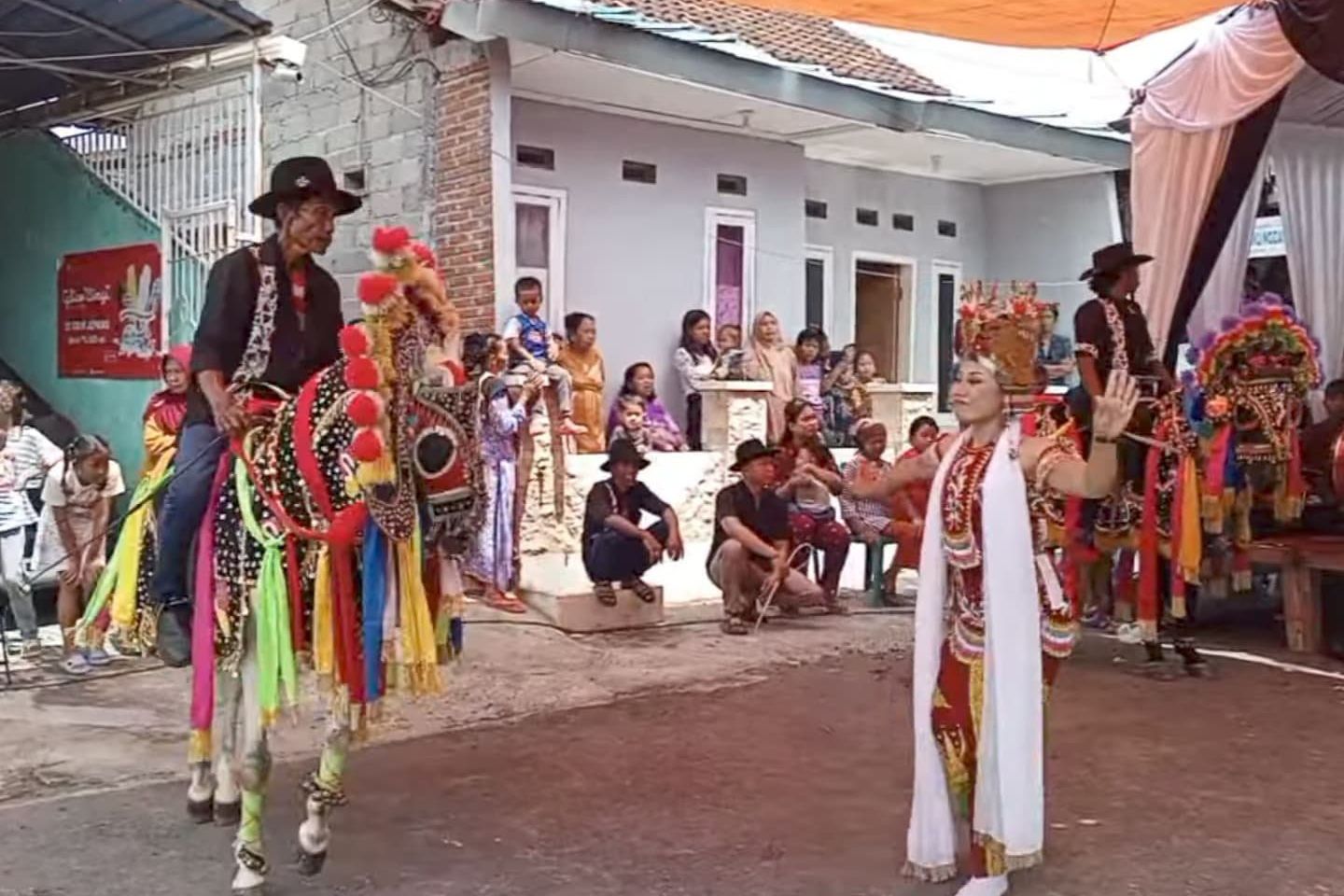 Lama “Menghilang“, Jaran Paju Gandrung Kembali Unjuk Gigi di Banyuwangi