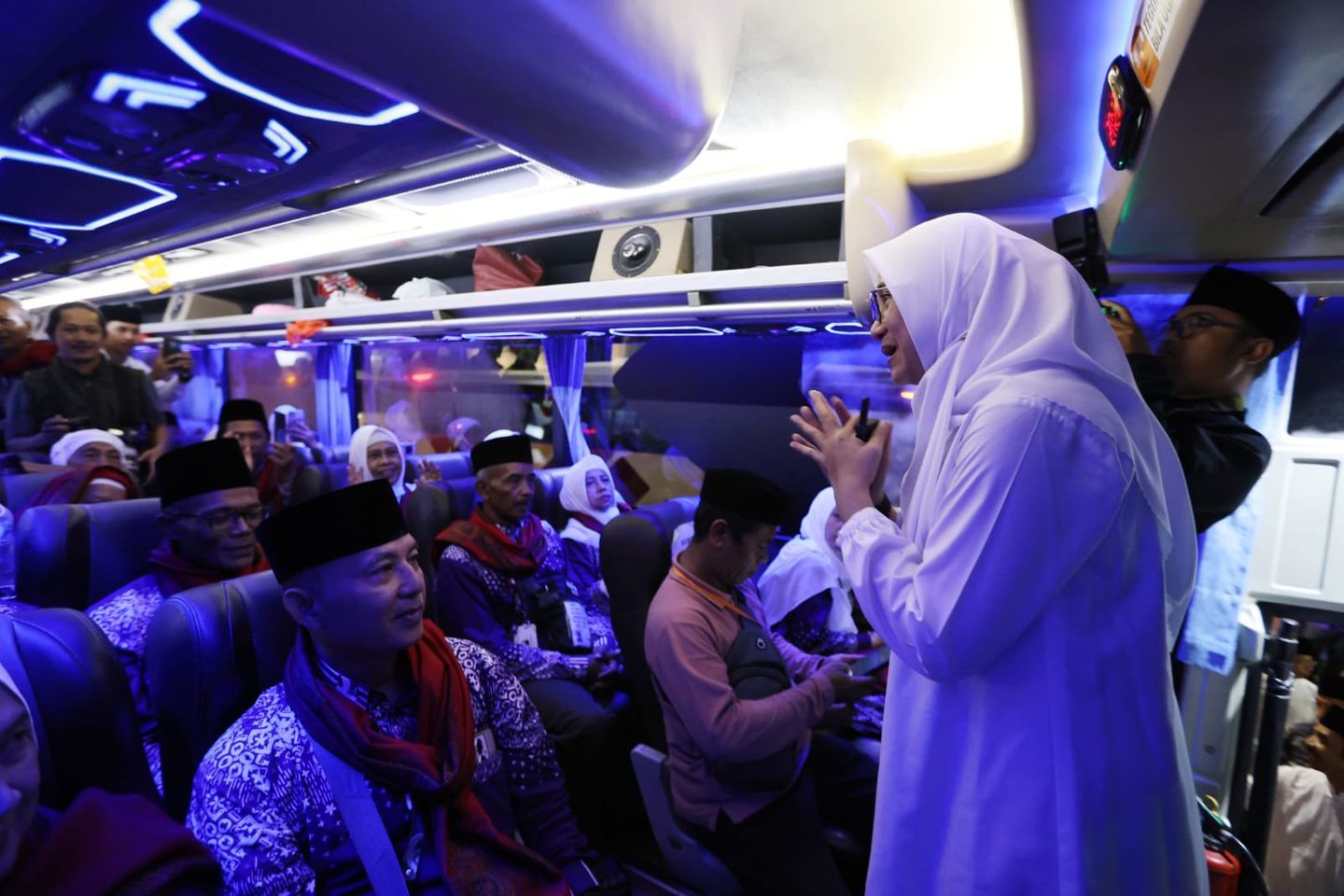 Lepas Jemaah Haji, Bupati Ipuk Titip Doa untuk Banyuwangi dari Tanah Suci