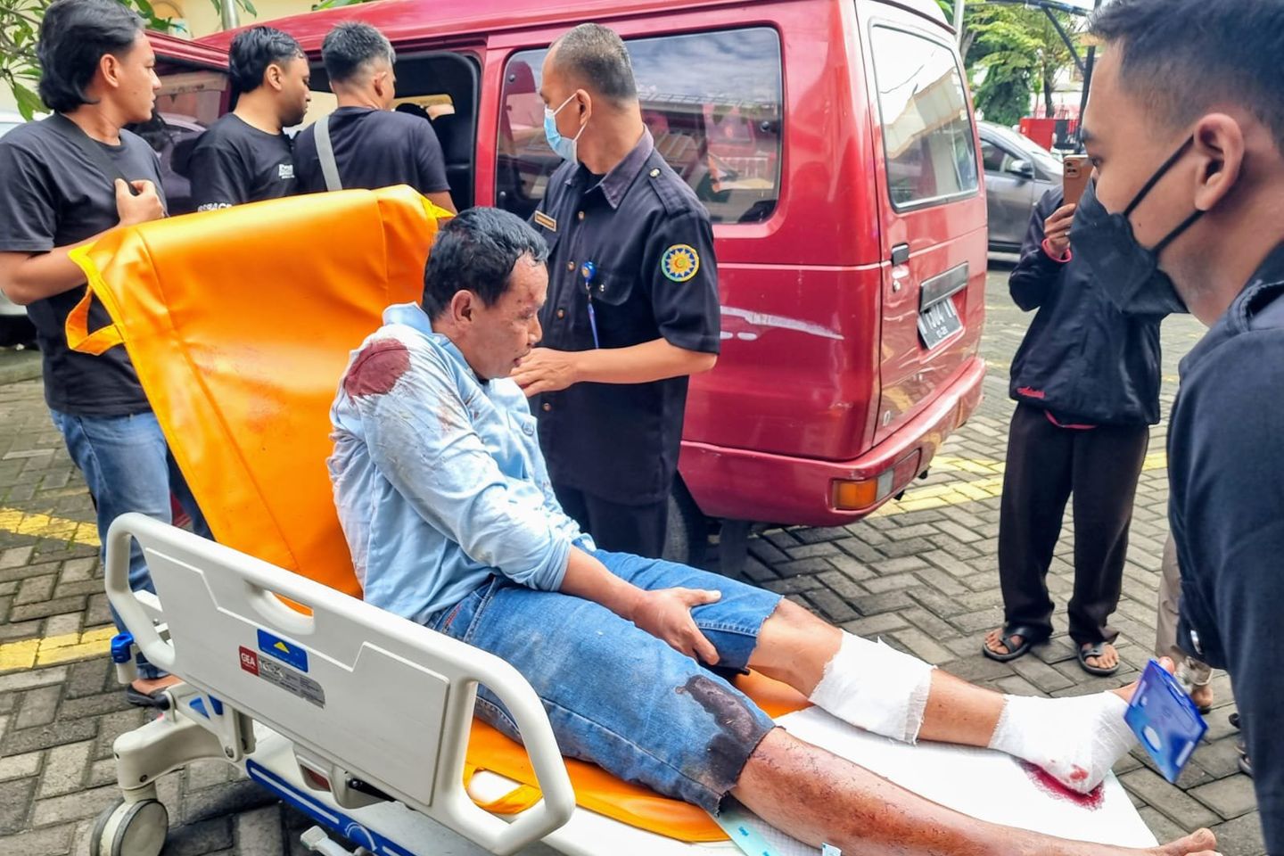 Hendak Kabur, Satu dari Dua Pelaku Pencurian Bermodus Pecah Kaca Mobil Ditembak