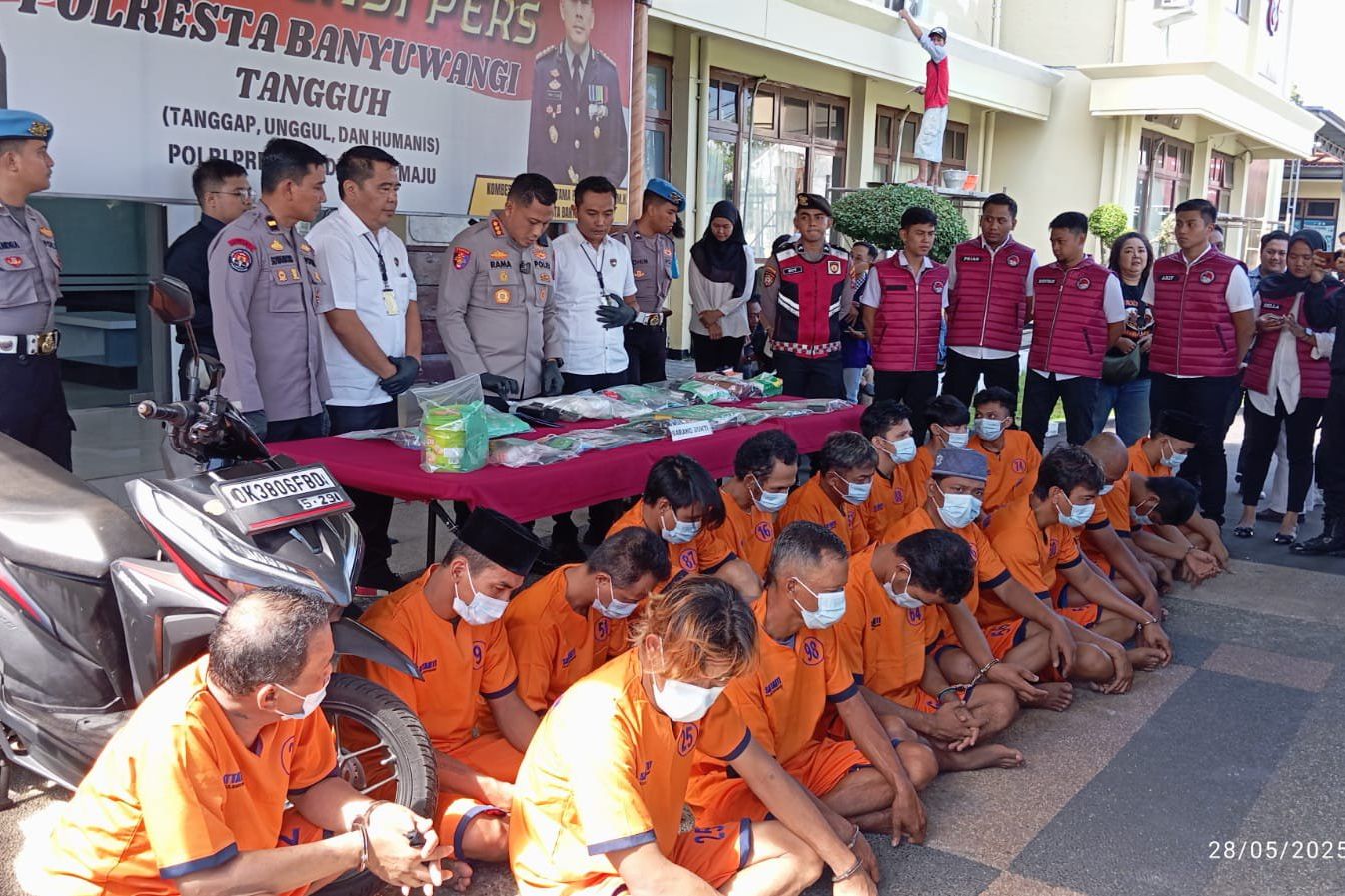 Polresta Banyuwangi Sita 2,4 Kilogram Sabu, Dibeli dari Bekasi dan Jakarta