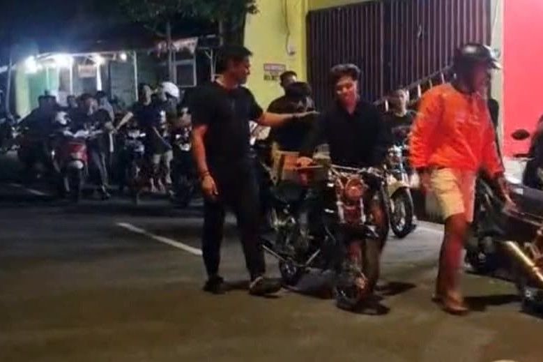 Bubarkan Balap Liar, Polres Tuban Amankan Puluhan Sepeda Motor