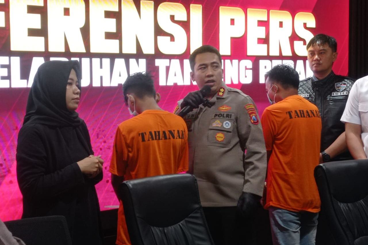 Polres Pelabuhan Tanjung Perak Kembangkan Kasus Grup Gay Surabaya