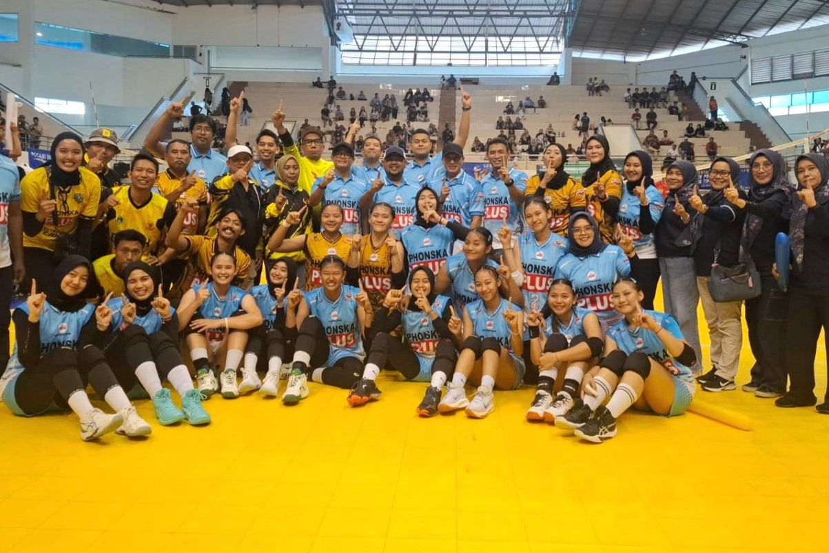 Tumbangkan Surabaya, Tim Bola Voli Indoor Putri Gresik Raih Emas di Porprov Jatim 2025