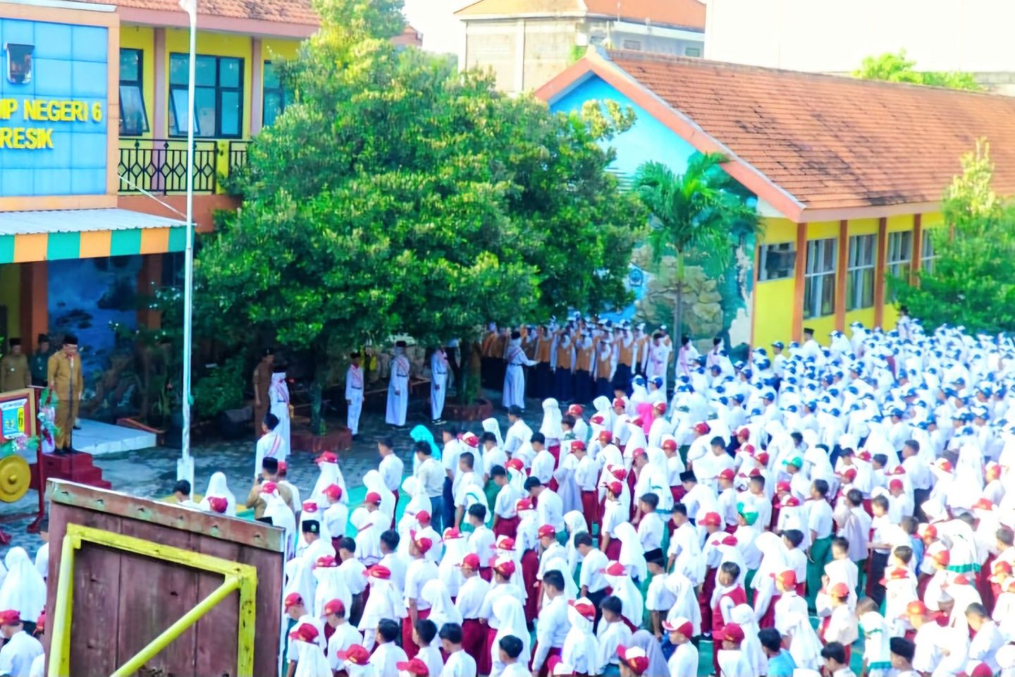 MPLS Dimulai, Pengadaan Kain Seragam Gratis SD dan SMP Negeri di Gresik Belum Masuk Lelang