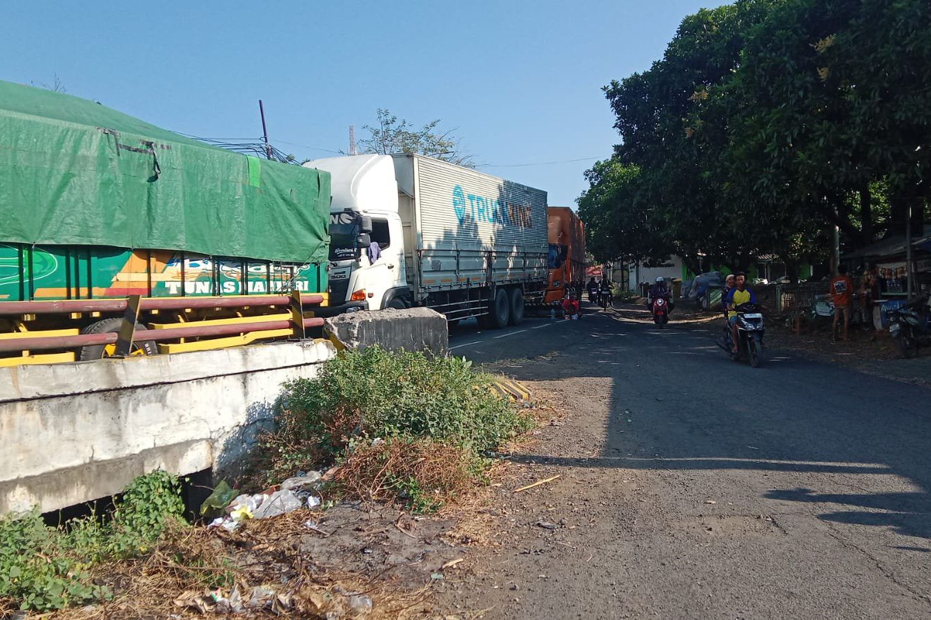 Jumlah Kapal Penyeberangan Jawa-Bali Berkurang, Antrean Truk Capai 28 Kilometer