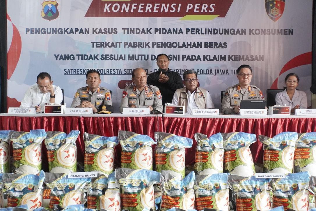 Pabrik Beras Oplosan di Sidoarjo Diperkirakan Raup Untung Rp13 ,1 Miliar
