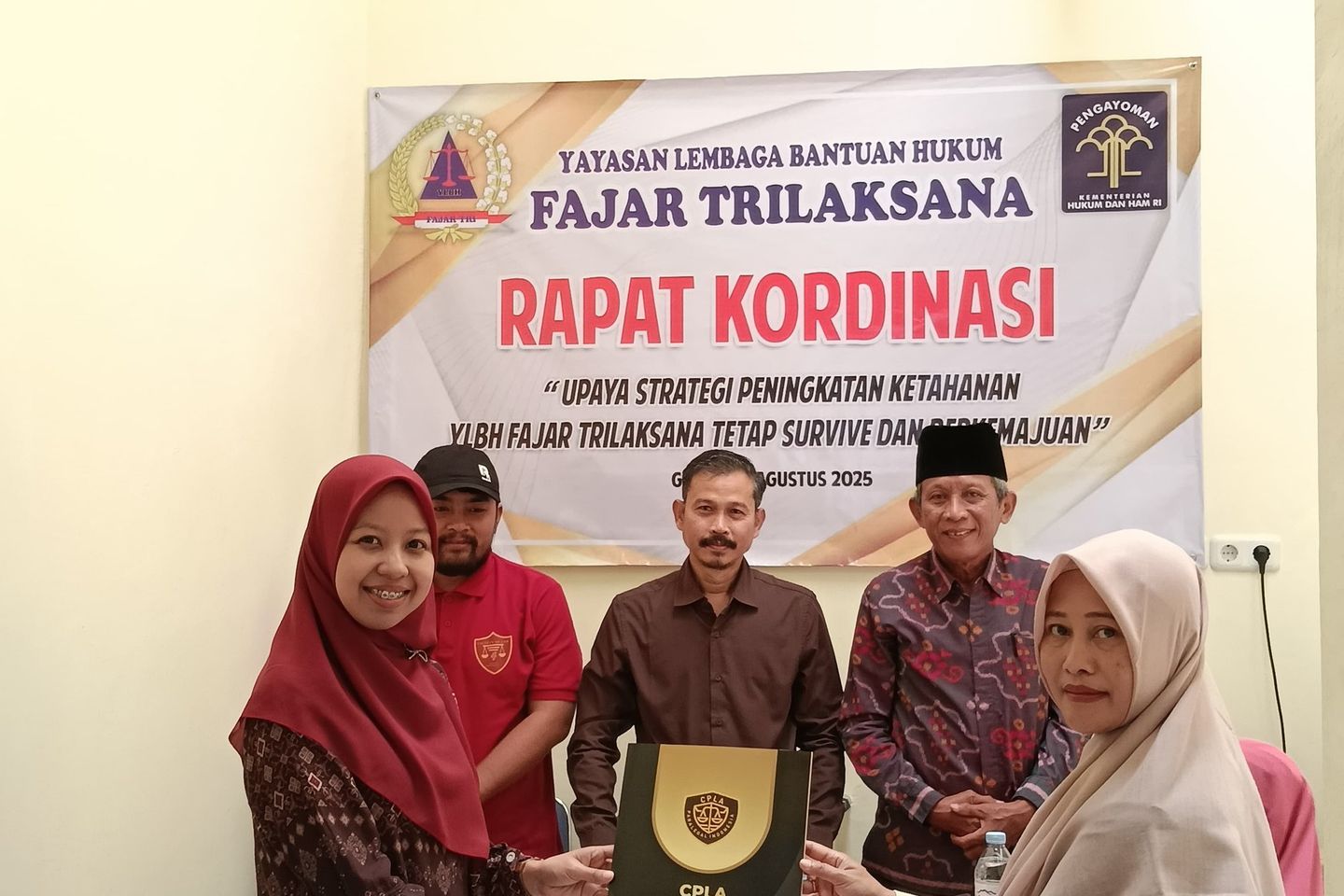 Tantangan Lembaga Bantuan Hukum, Dituntut Responsif, Transparan, dan Efisien
