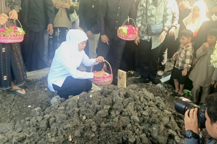 Tangis Haru Iringi Pemakaman Naufal Sang Atlet Gimnastik Kebanggan Indonesia