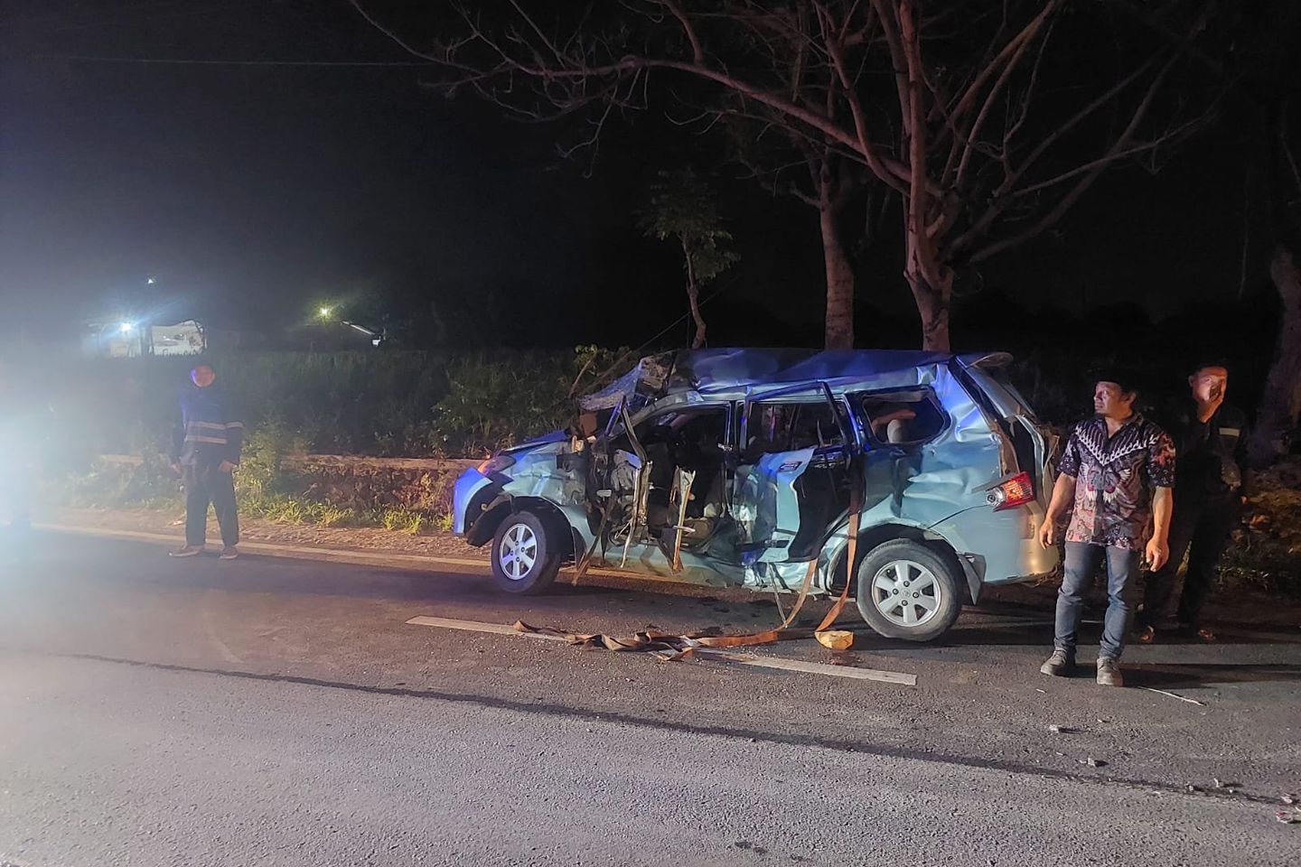 Toyota Avanza Vs Truk di Jalur Pantura Tuban, 2 Tewas