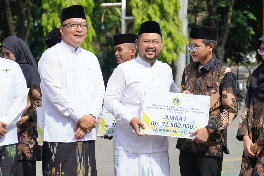 Raih Juara MTQ Jatim, Kafilah Gresik Terima Bonus Rp813 Juta di Hari Santri