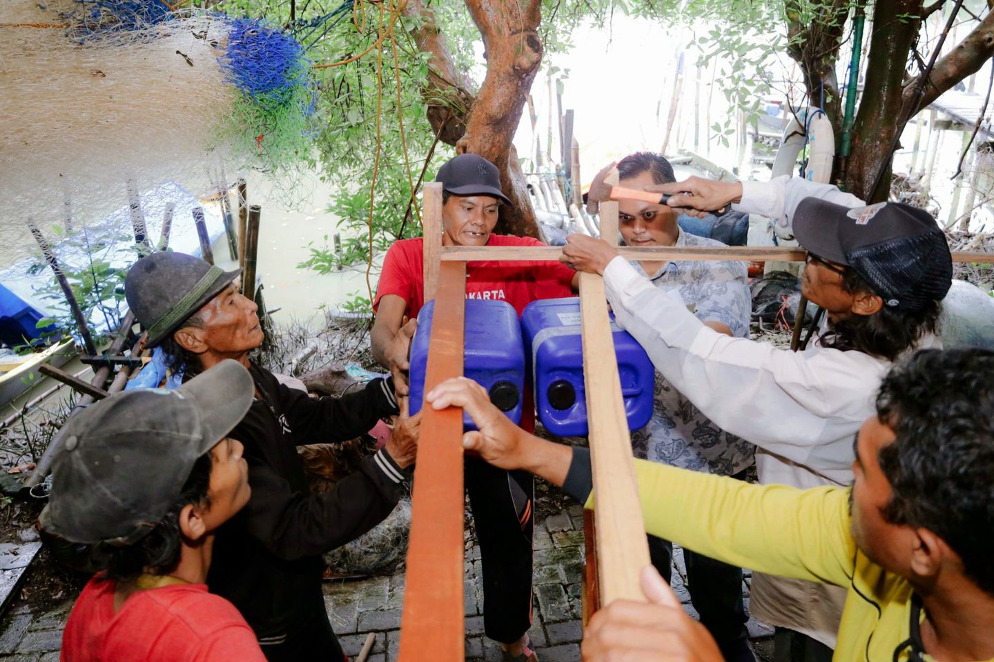 Dukung Penguatan Ekonomi Nelayan, PTFI Kenalkan Konsep Apartemen Kepiting