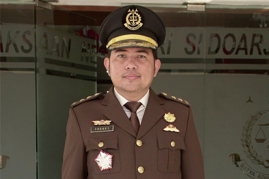 Resmi Jabat Kasi Penyidikan Pidsus Kejati Jatim, Begini Rekam Jejak John Franky Ariandi Yanafia