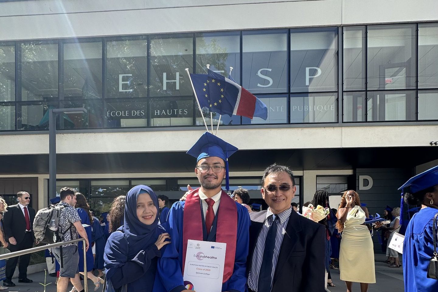 Mohammad Qoimam, Dokter Muda yang Berhasil Tuntaskan Studi Magister di Beglia dan Prancis