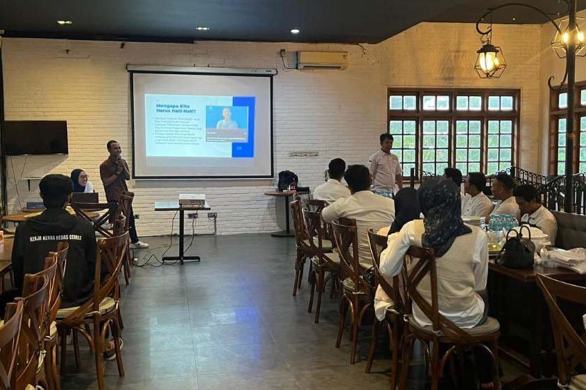 Belajar Transparansi, SPPG di Tuban Gelar Diskusi Melek Media