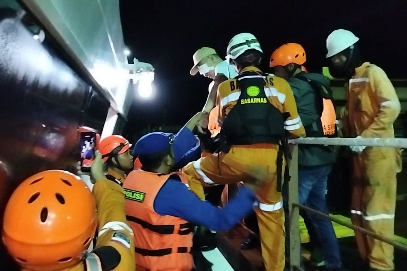 Cedera di Bagian Mata, ABK Asal Cina Berhasil Dievakusi dari Perairan