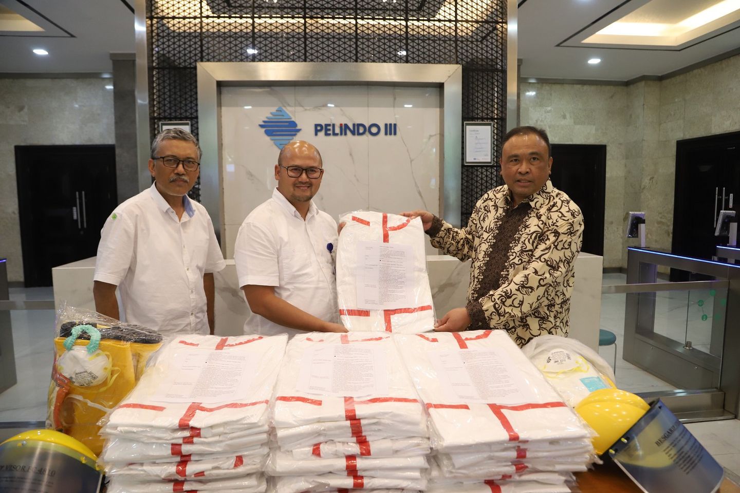 Pelindo III Ditunjuk Jadi Kordinator Produksi 90 Ribu APD