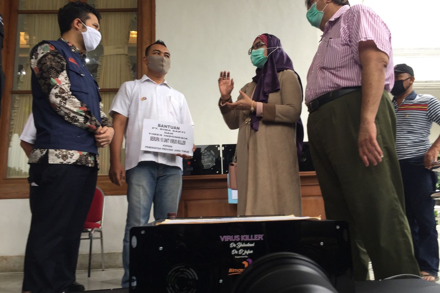 Perusahaan Fintech Sumbang Alat Pembunuh Virus untuk Pemprov Jatim